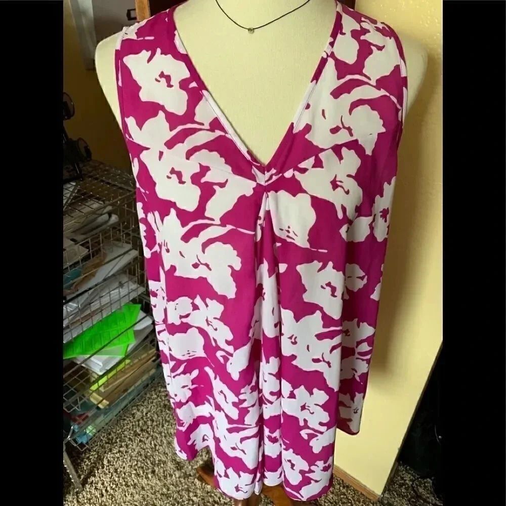 Sleeveless Alfani V-Neck Purple & White Top #17